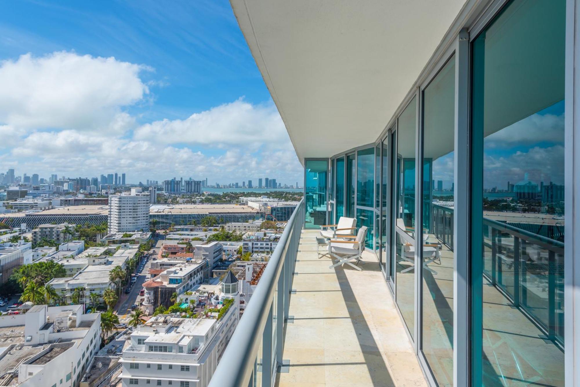 Apartment Oceanfront Private Condo At The Setai -2208 Miami Beach