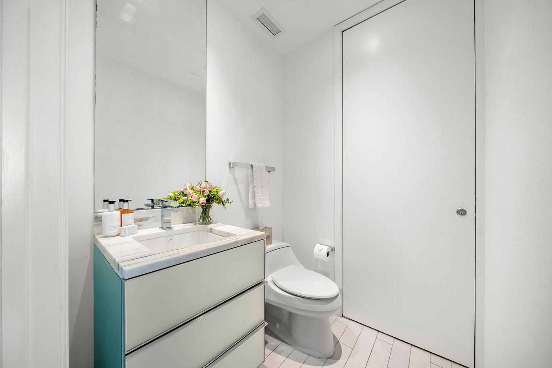 Ocean View At W South -514