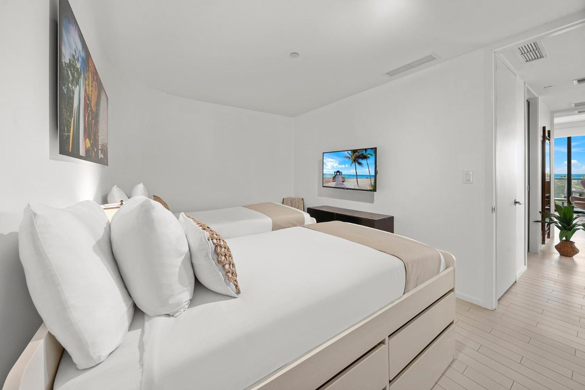 Ocean View At W South -514 Miami Beach