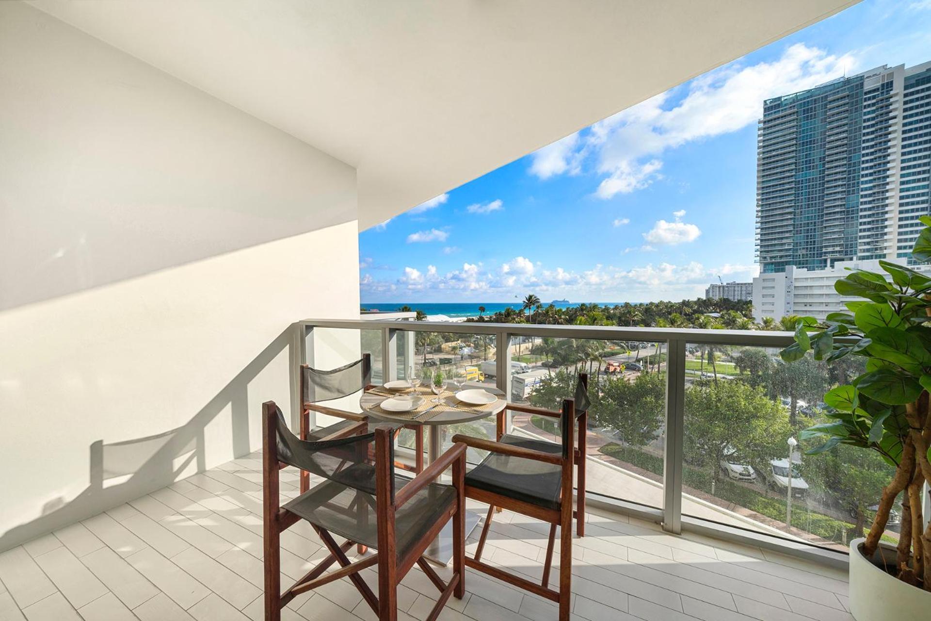 Ocean View At W South -514 * Miami Beach
