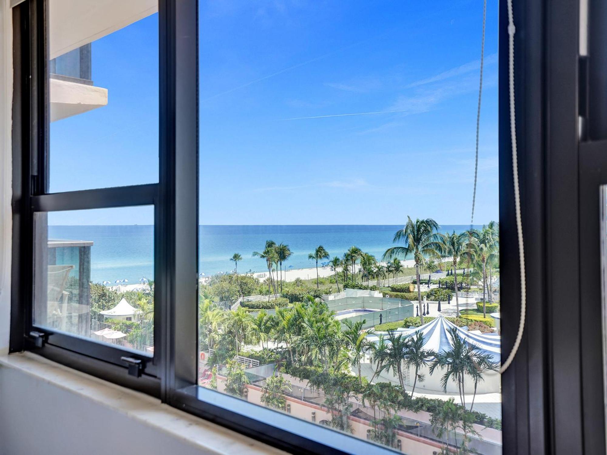 Cozy 2 Bedroom Ocean View Service 707 Apartment Miami Beach