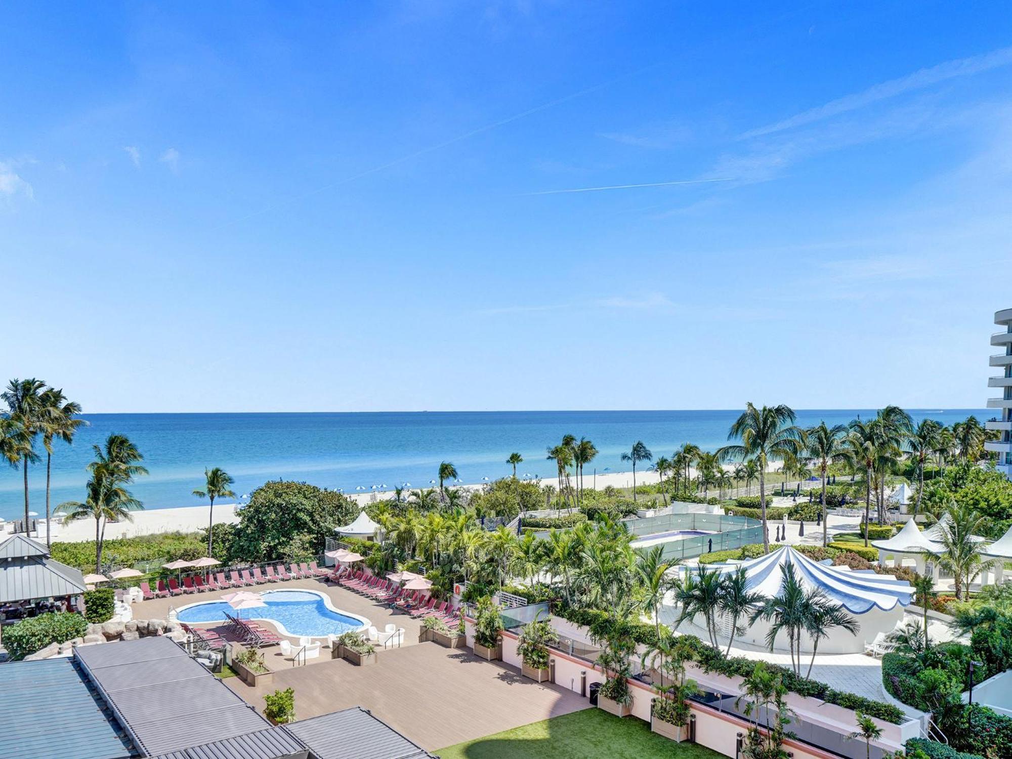 Cozy 2 Bedroom Ocean View Service 707 Apartment