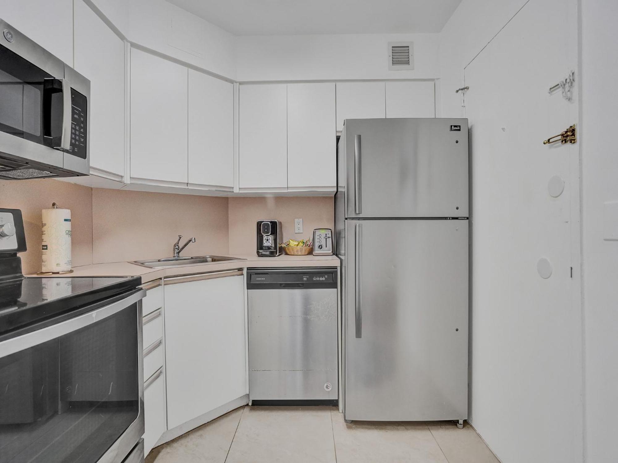 Apartment Cozy 2 Bedroom Ocean View Service 707 Miami Beach