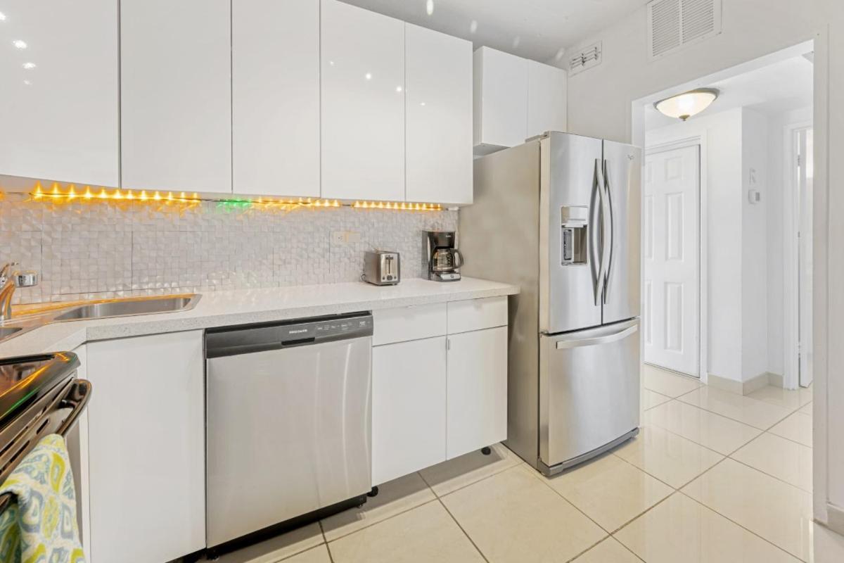 Pavilion Residences On The Apartment Miami Beach