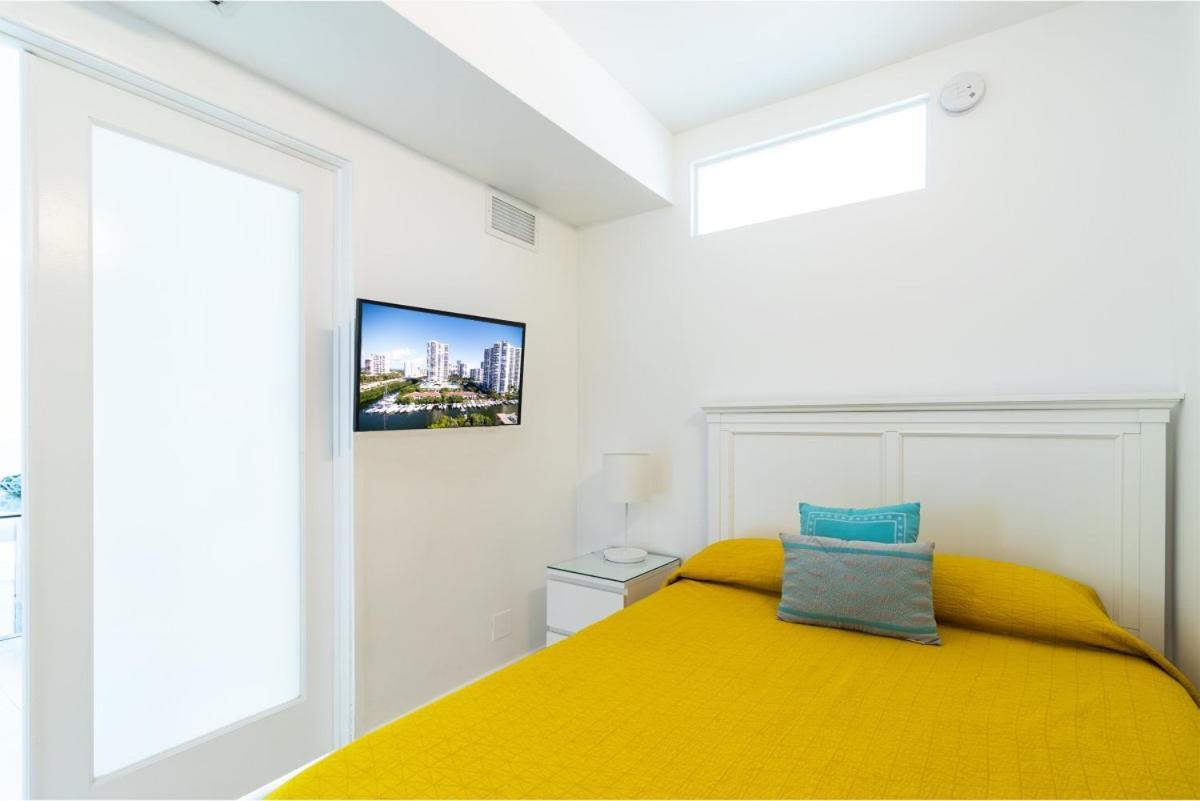 Pavilion Residences On The Apartment Miami Beach