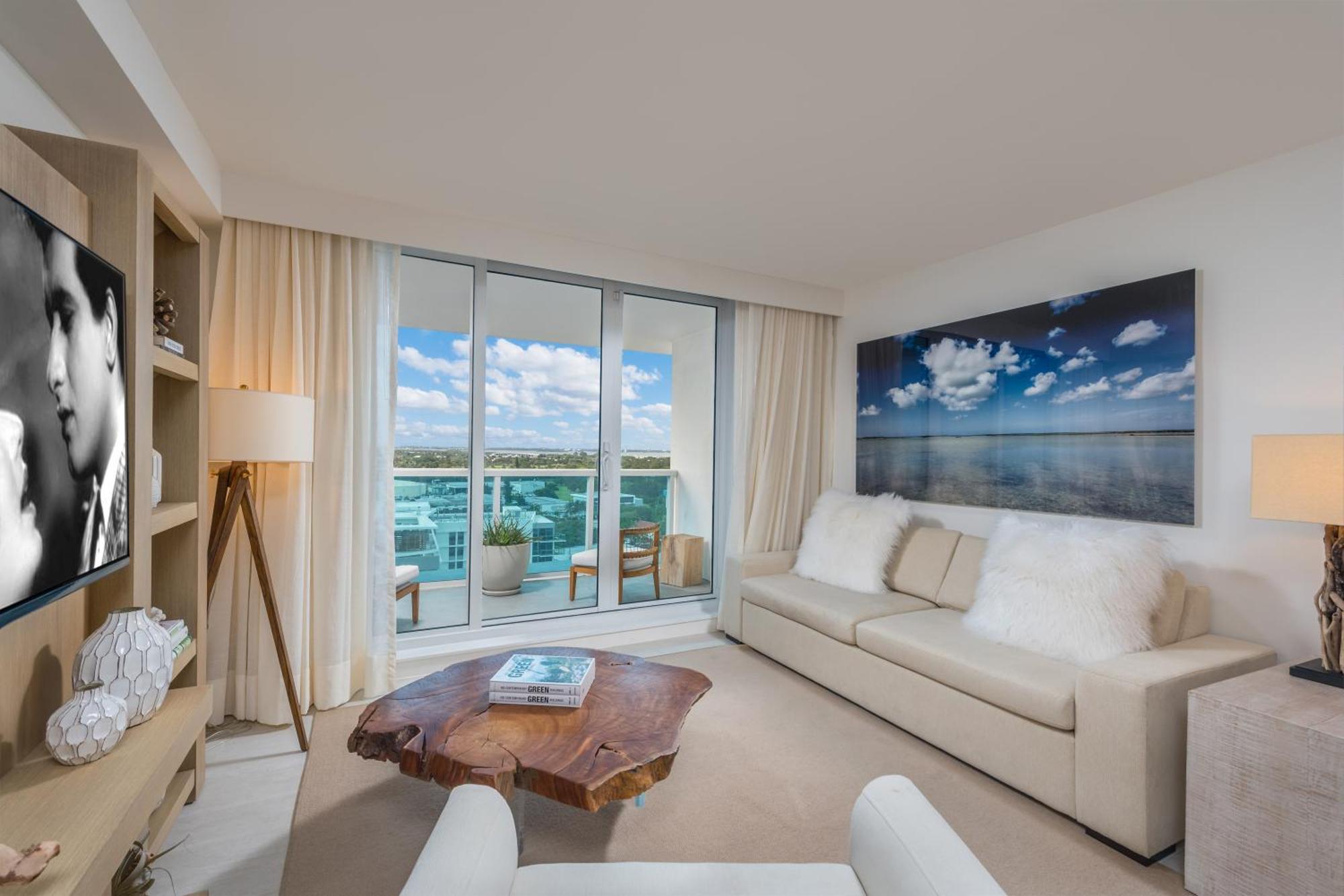 Apartment Luxurious Private At 1 & Homes -1445 *
