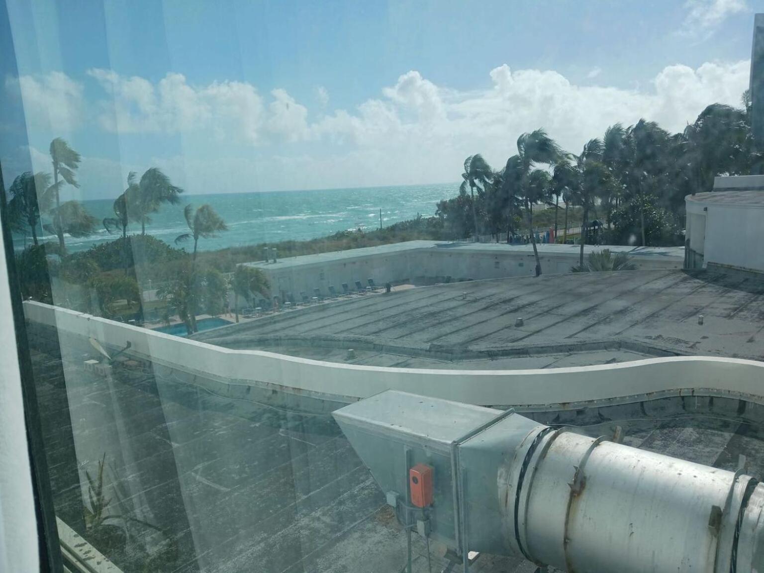 Casablanca On The Apartment Miami Beach