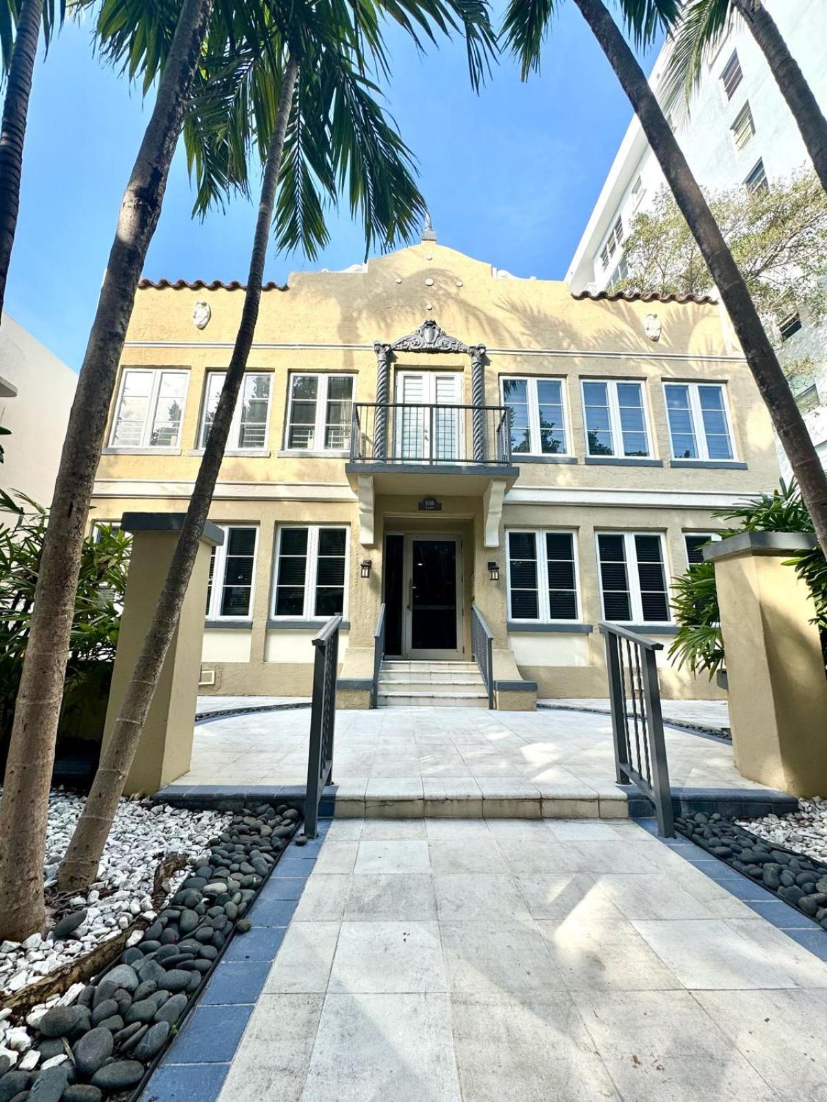 In Miamibeach Available For 1 To 6months * Miami Beach