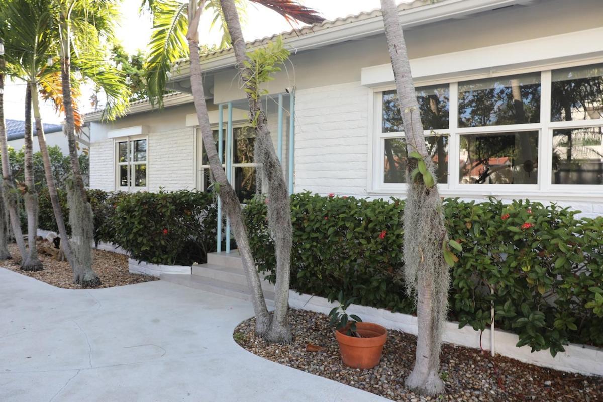 Holiday home Charming House With Beautiful Garden