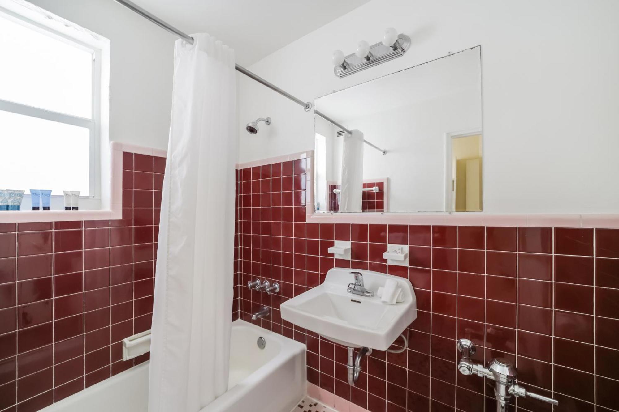 Parisian - Geneva Aparthotel