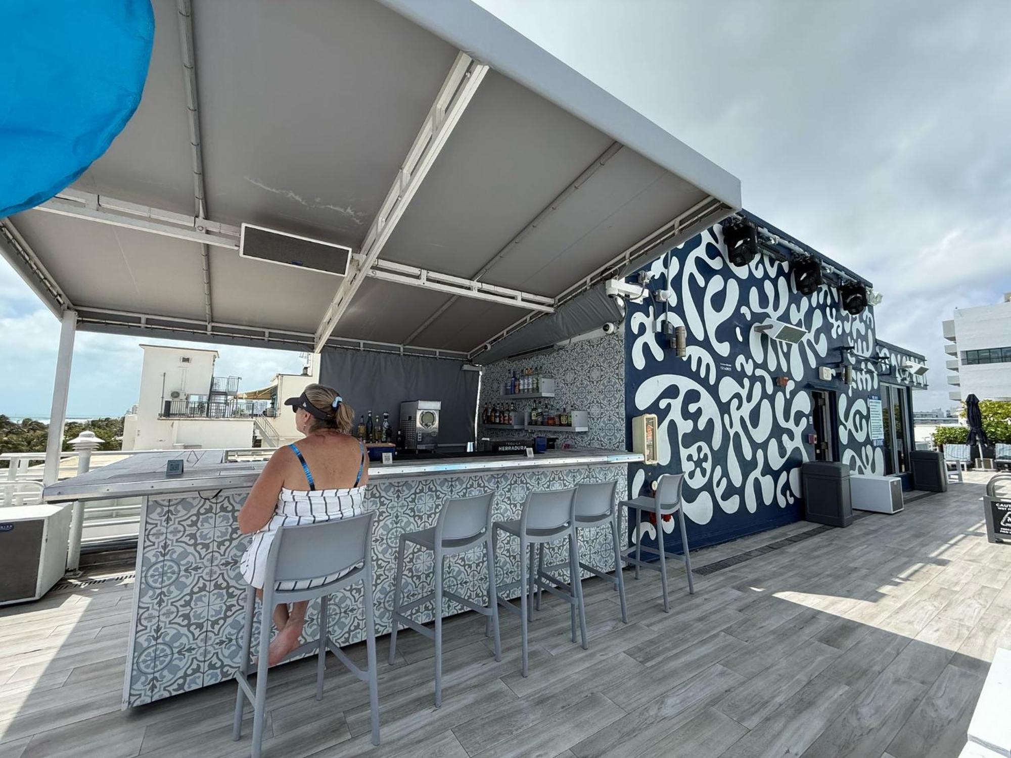 Aparthotel By Renzzi *