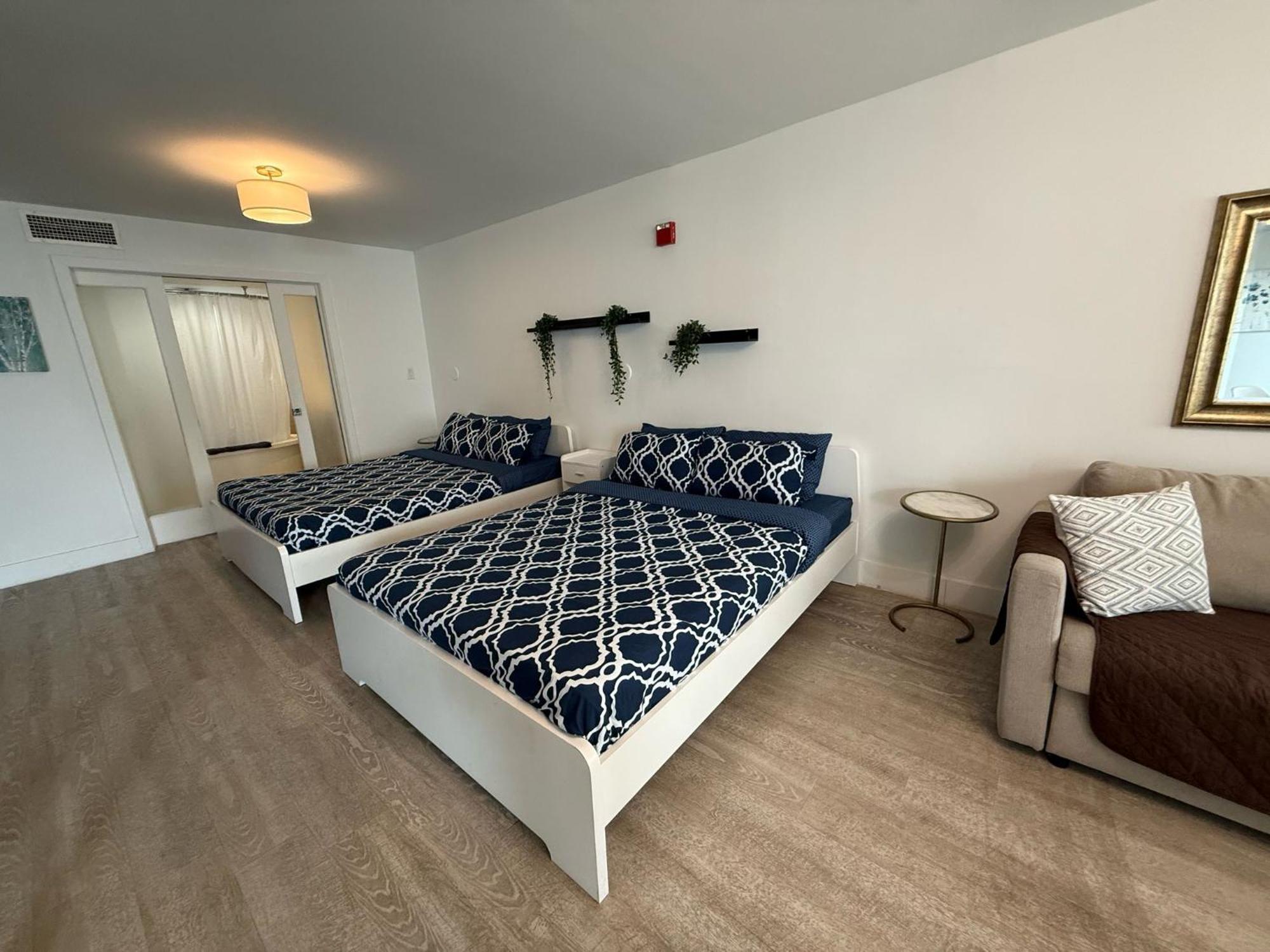 Aparthotel By Renzzi Miami Beach