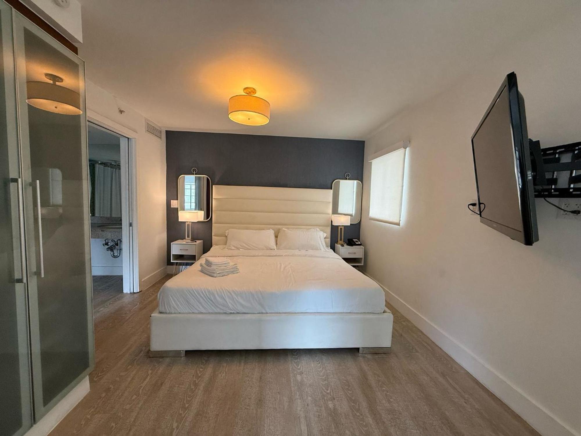 Aparthotel By Renzzi Miami Beach