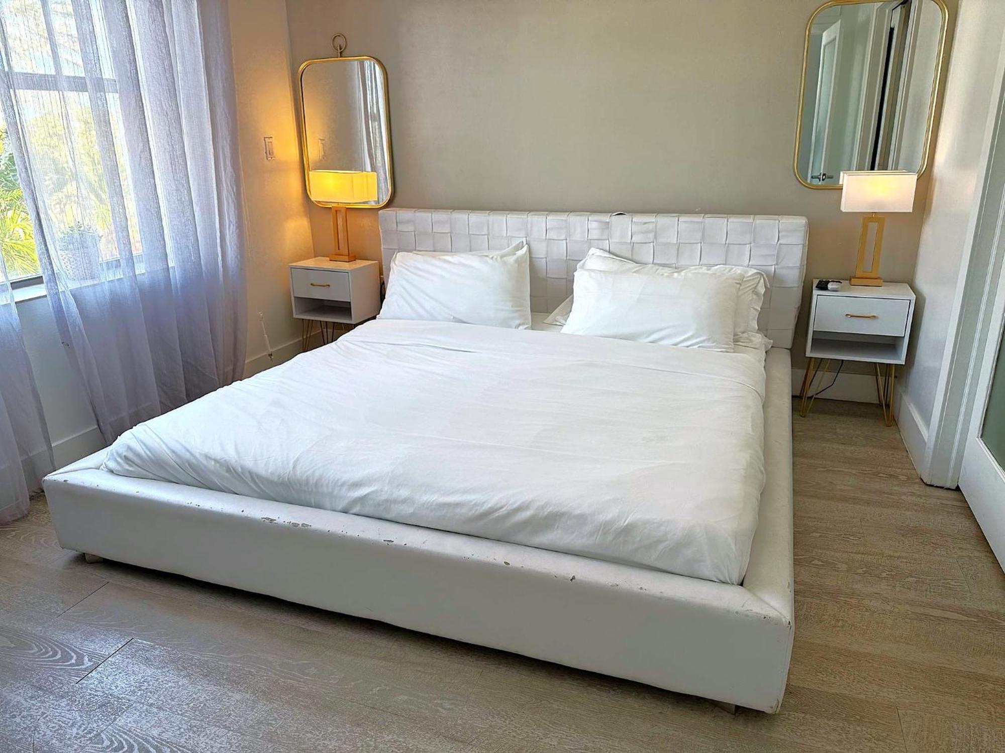 Aparthotel By Renzzi *
