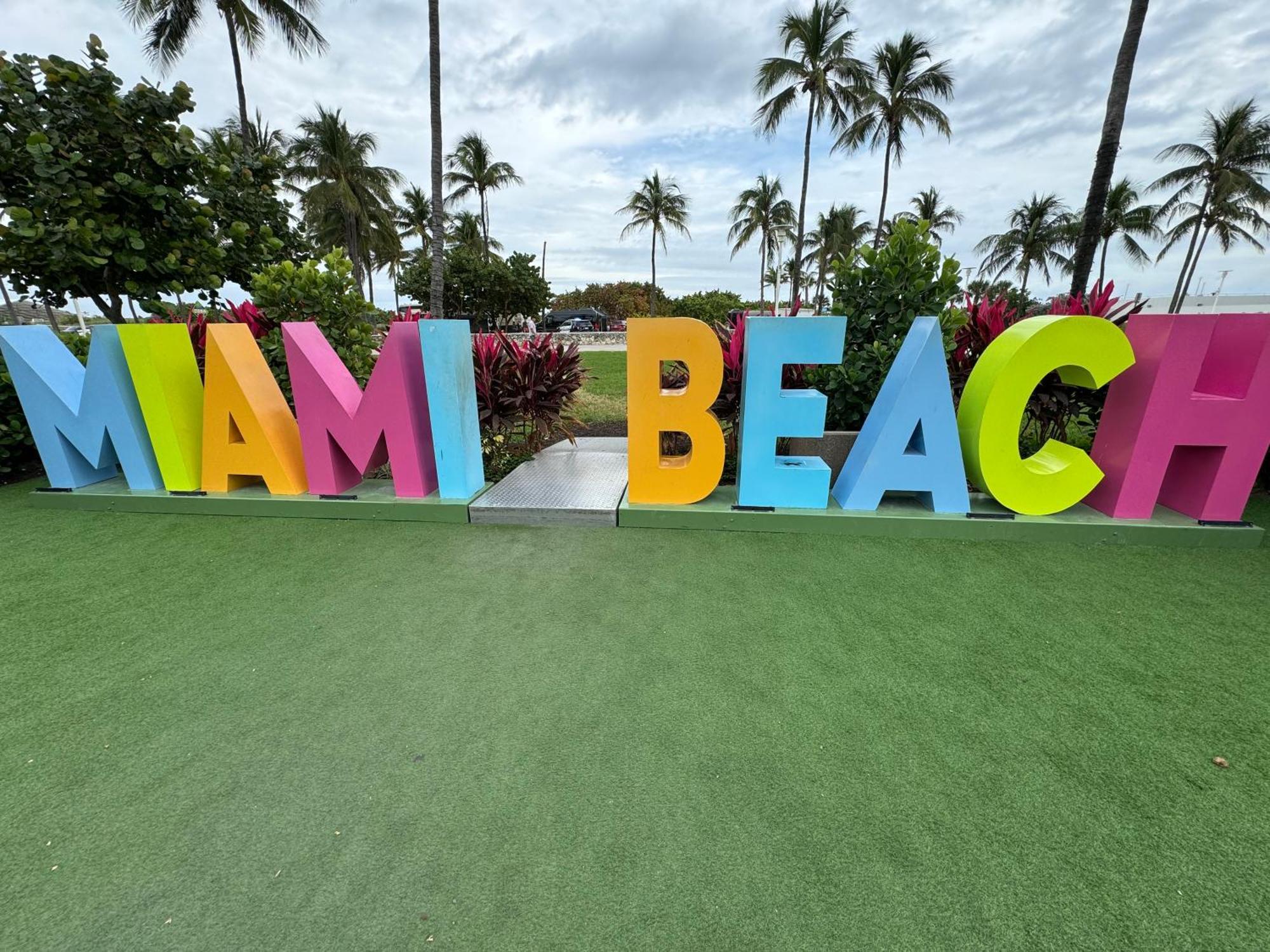 Sunrise Penthouse Ocean View Terrace Few Steps Away Sobe Aparthotel *