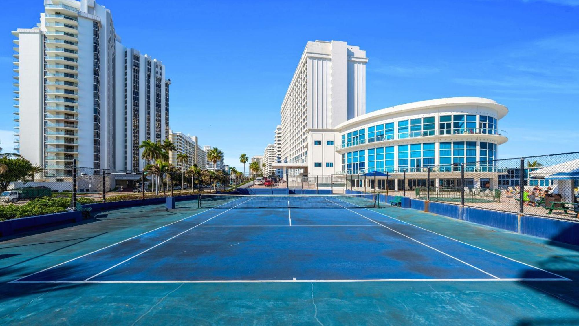 Seastays-oceanside * Miami Beach