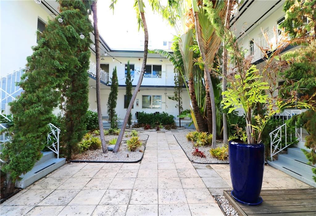 Hotel Beachside 3*