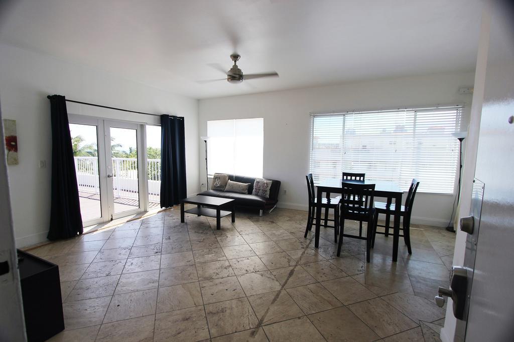 9th And Ocean Dr Penthouse *