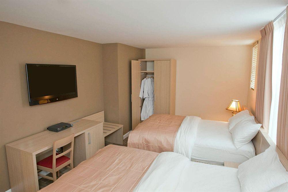 Hotel Italia South