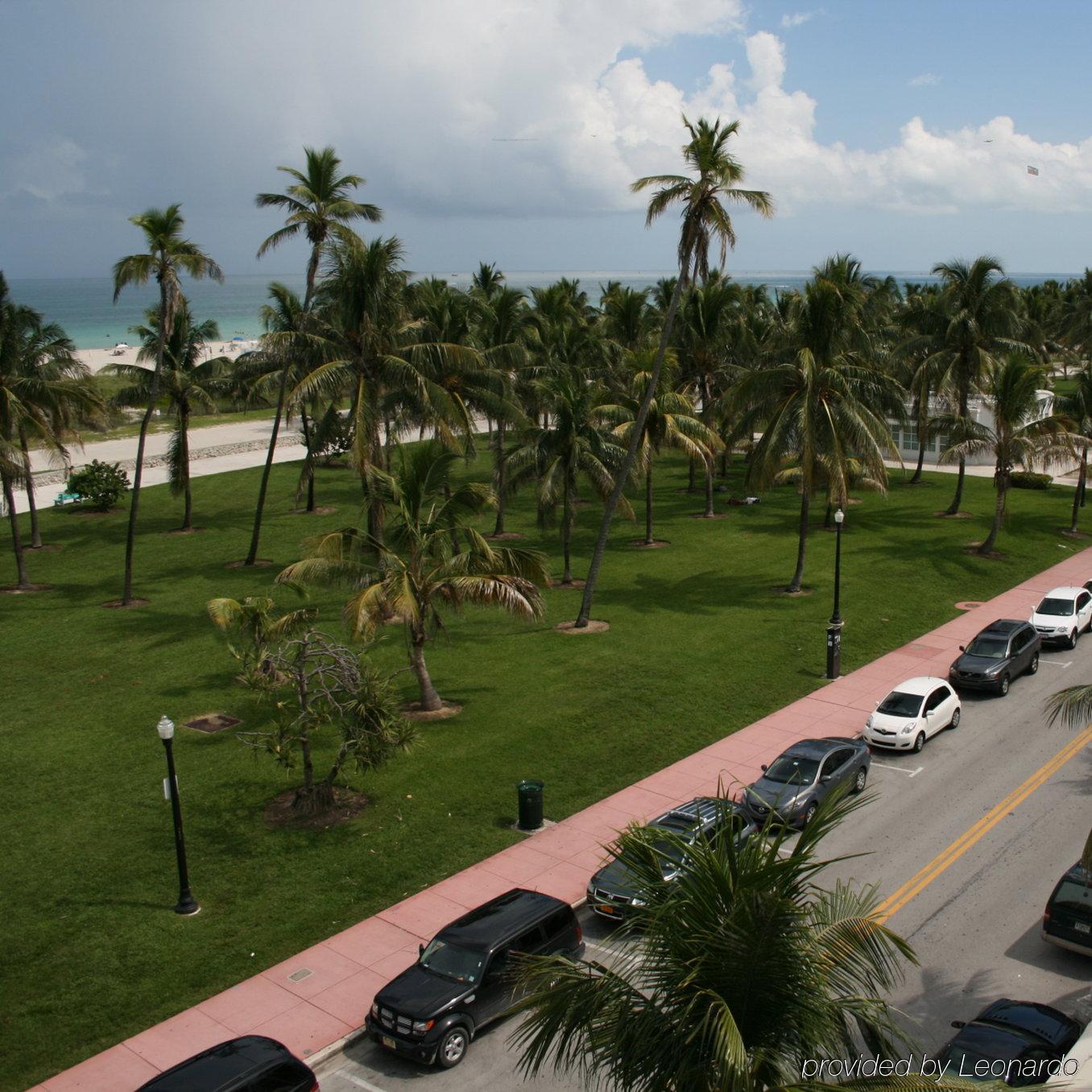 Hilton Vacation Club Crescent On South Beach Miami 3*