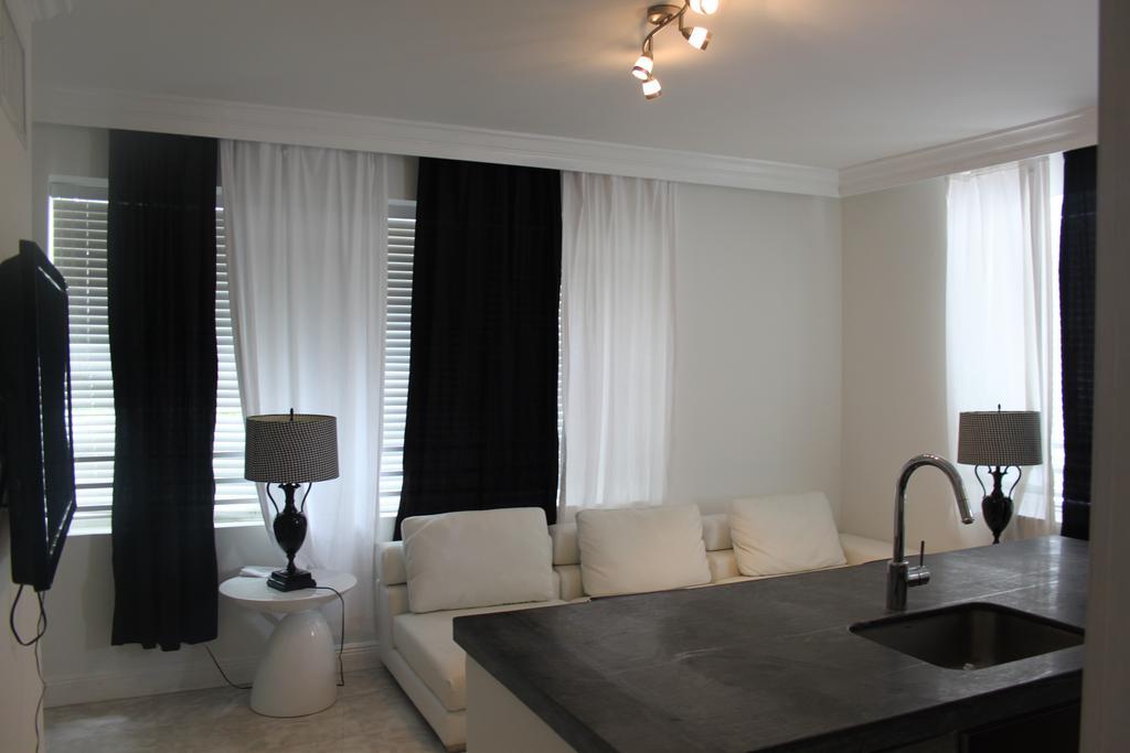 Apartment First Sofi