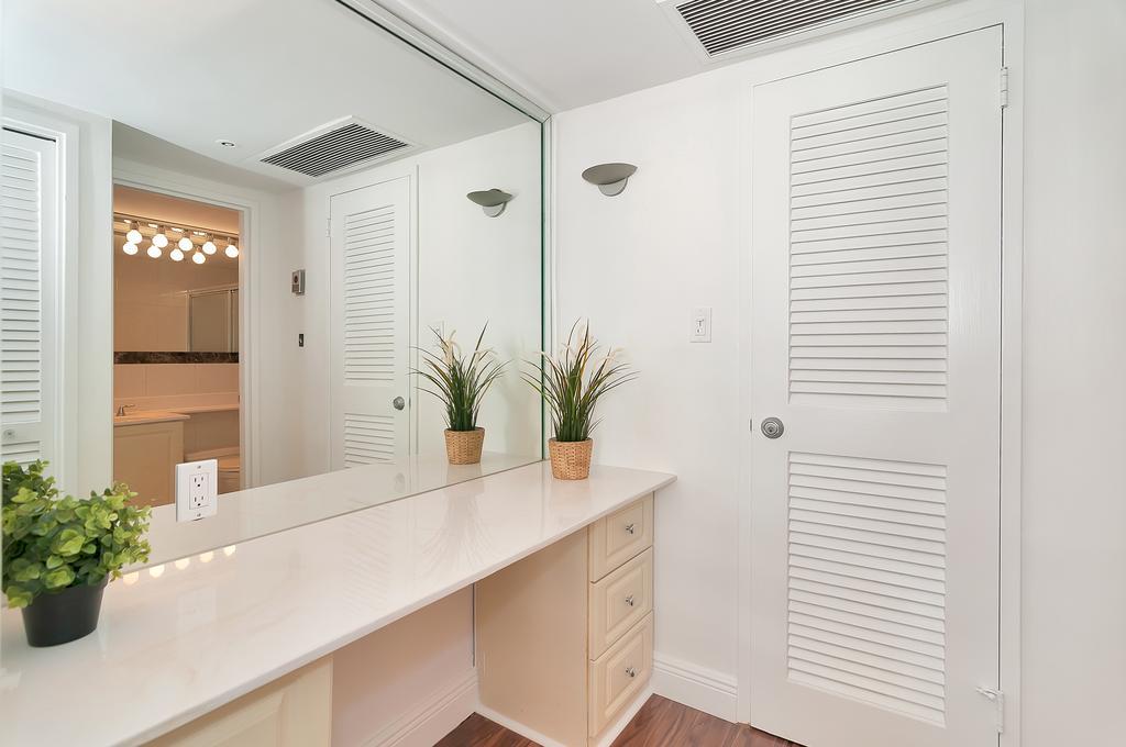 Apartment Private At The Alexander