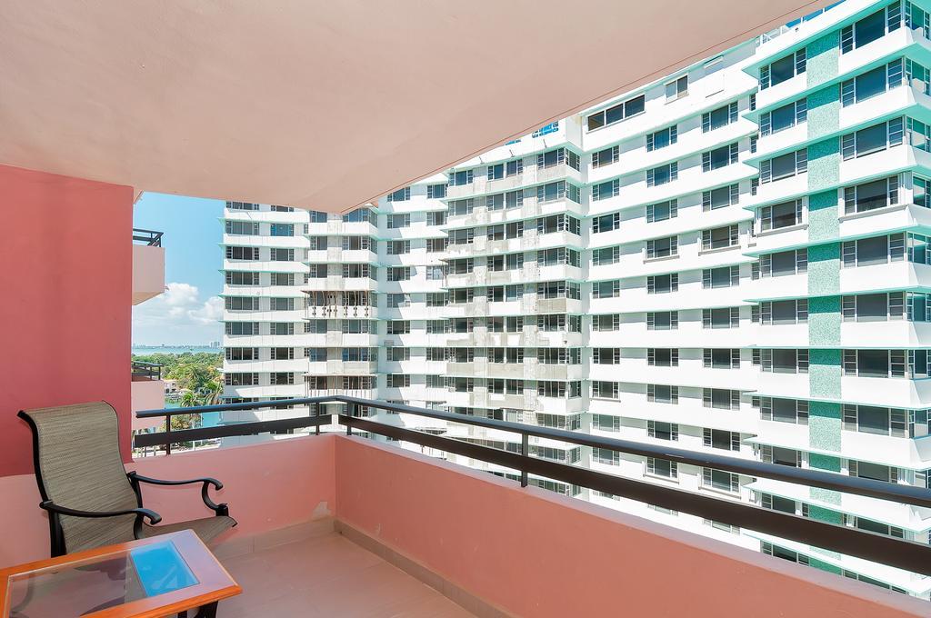 Apartment Private At The Alexander