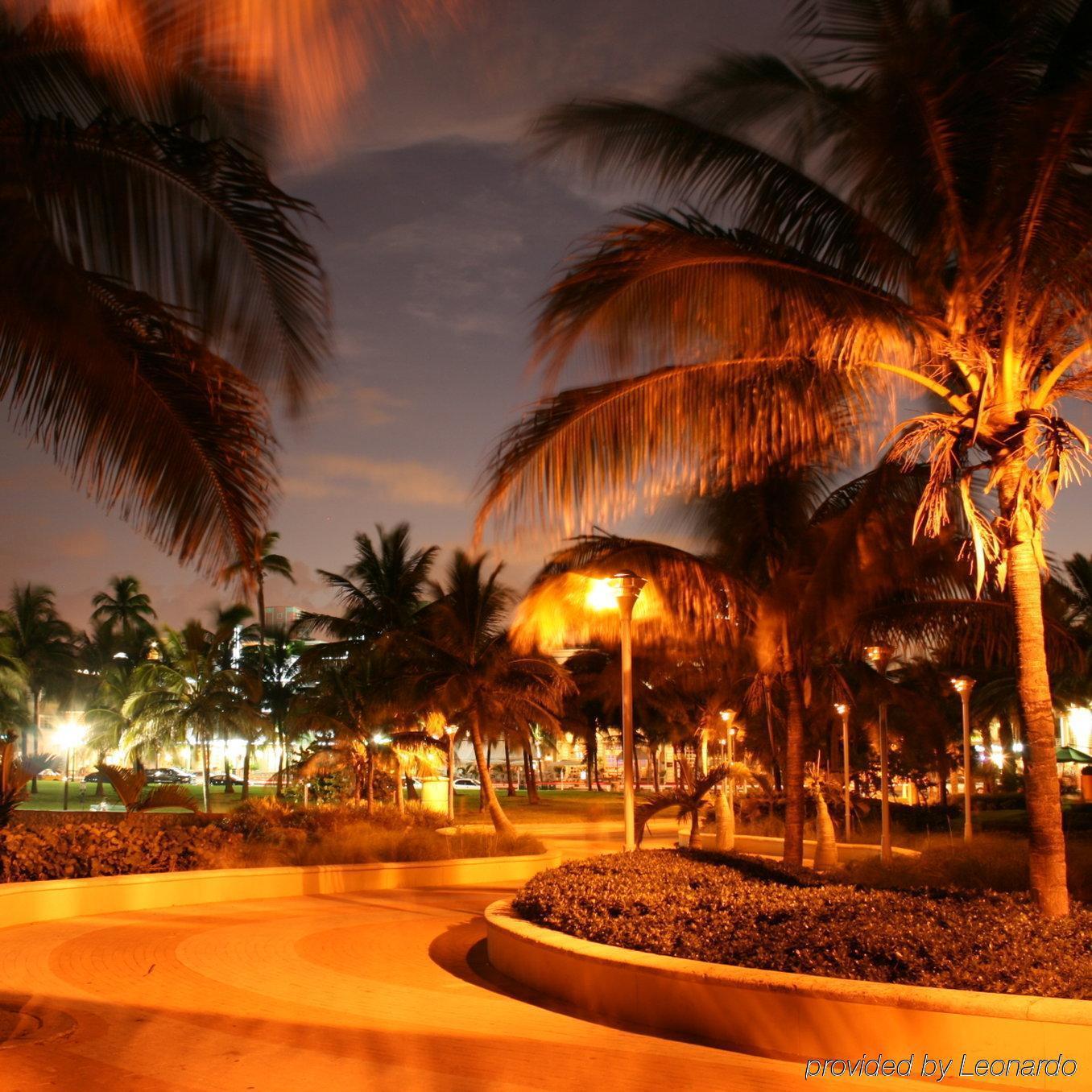 Hilton Vacation Club Crescent On South Beach Miami Hotel 3*