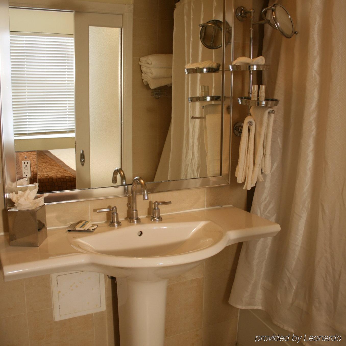 Hilton Vacation Club Crescent On South Beach Miami Hotel 3*