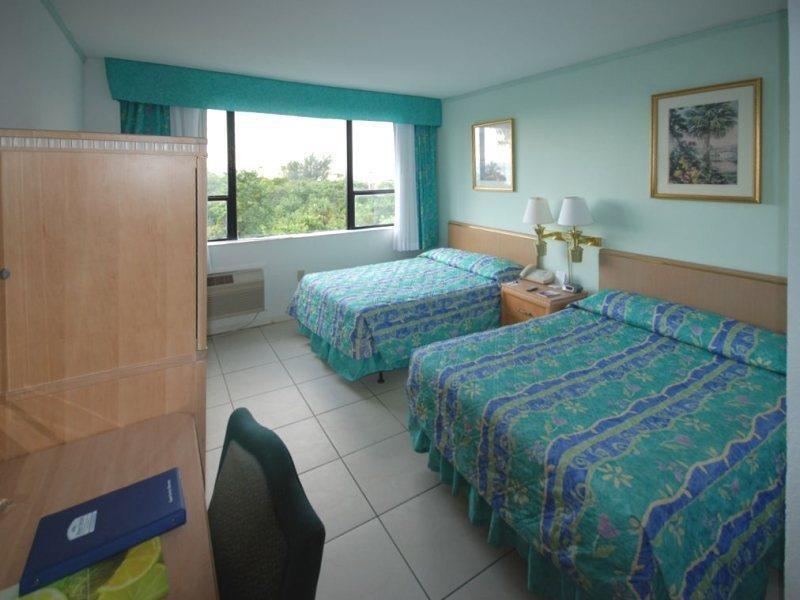 Hotel Howard Johnson Plaza North
