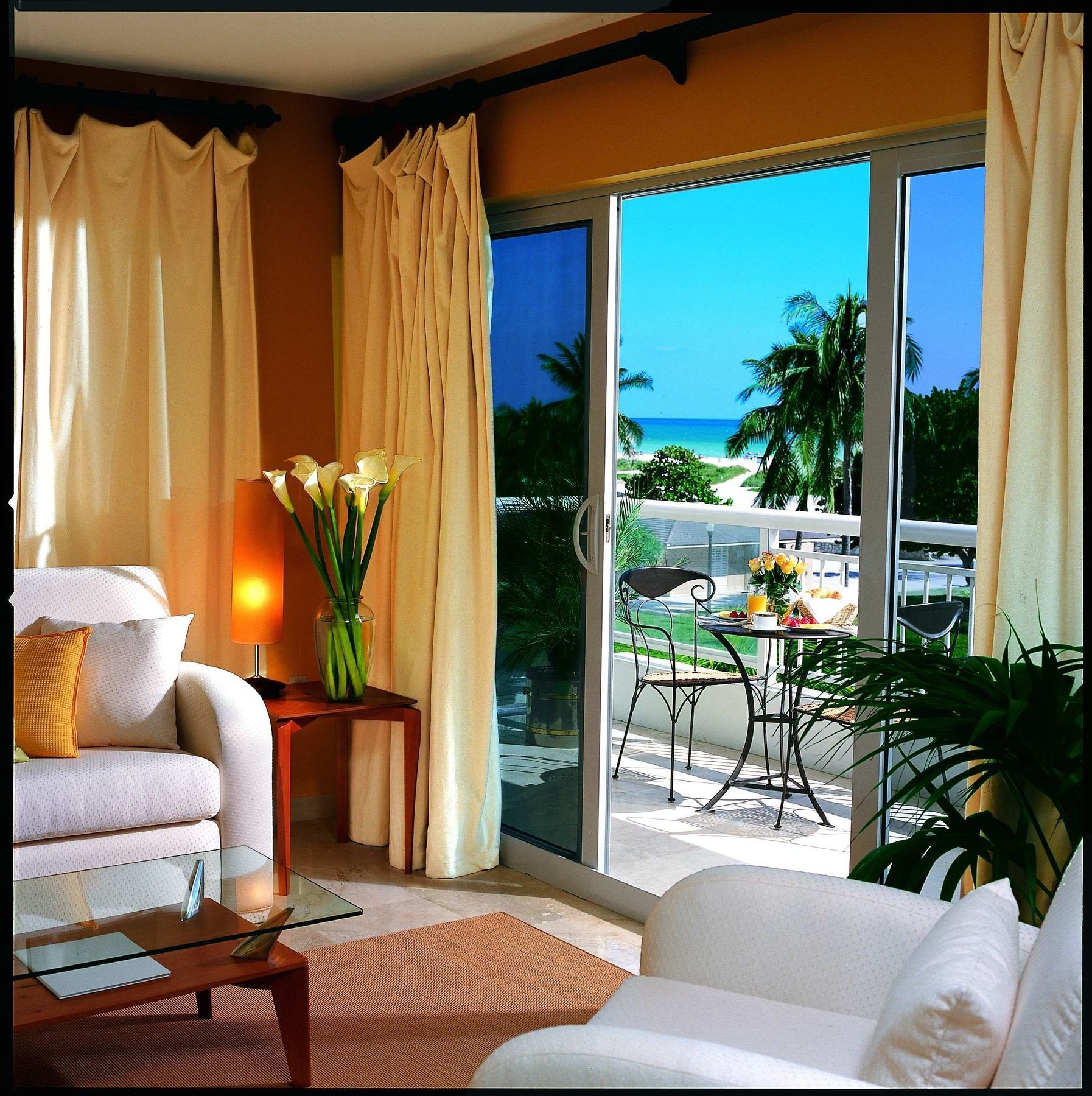 Hotel Bentley South Beach 4*