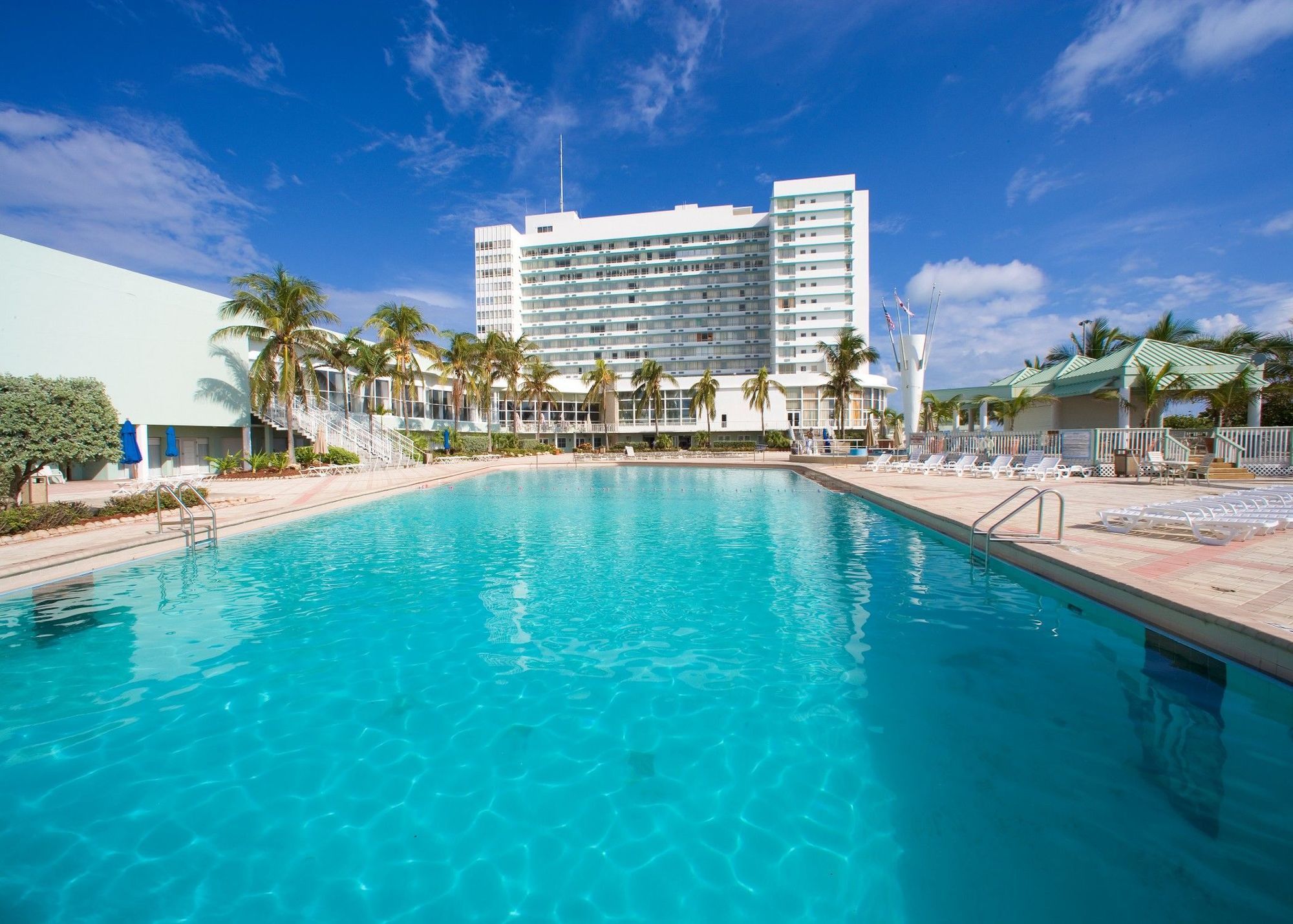 Resort Deauville Beach 3*