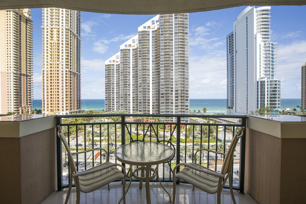 By Great Sunny Isles Lodging Miami Beach