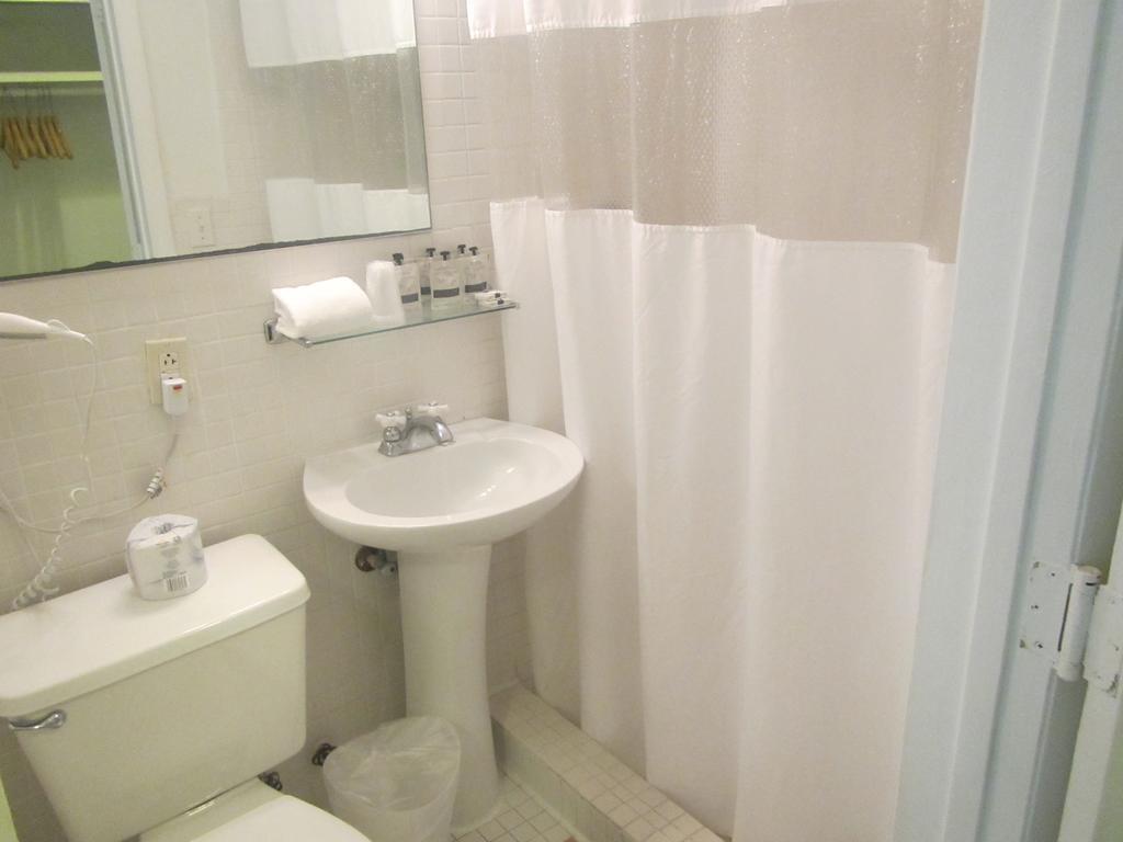 Royal South Economy hotel