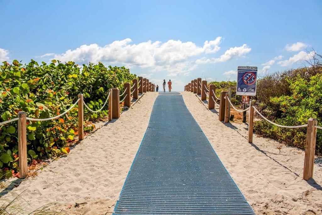 Ocean Walk *