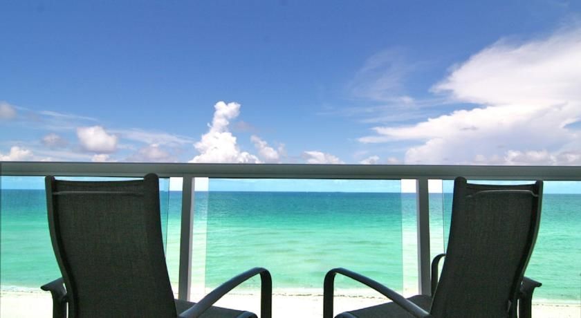 Deauville Beach Miami Beach