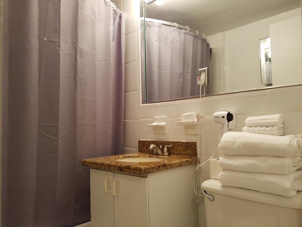 Suncoast Iii Apartment Miami Beach