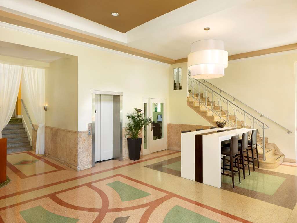 Hilton Grand Vacations At South Beach Hotel