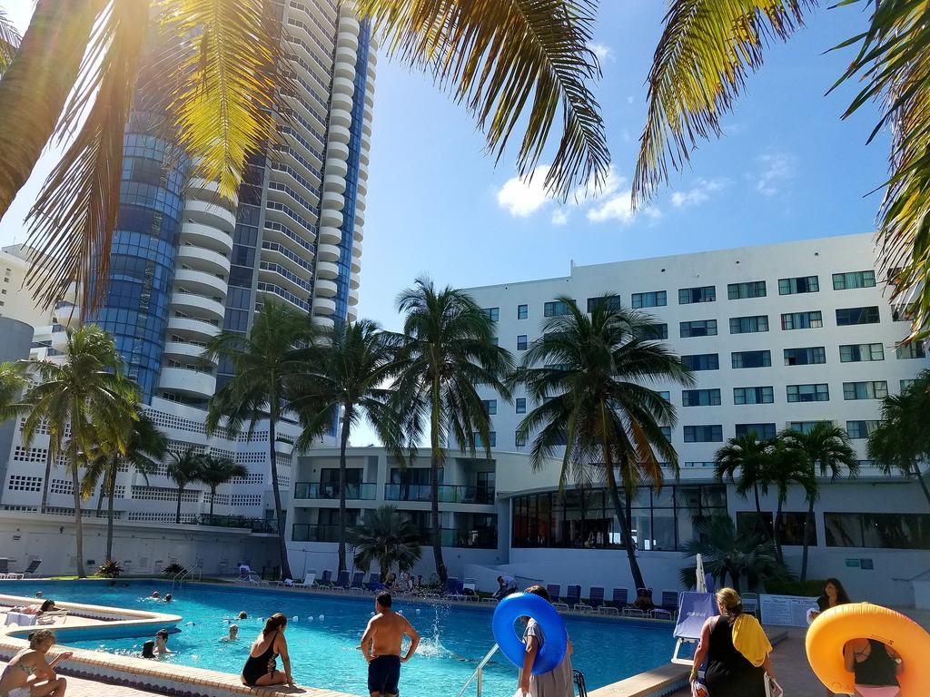 Apartment Suncoast Iii *
