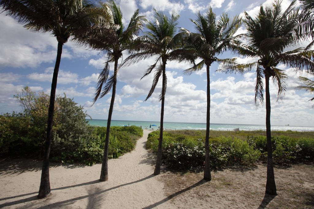 Seacoast Tower Miami Beach