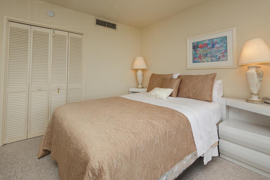 Seacoast Tower Apartment