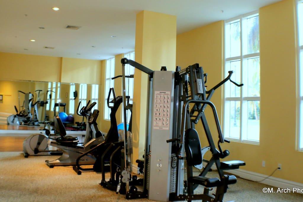 By Great Sunny Isles Lodging Apartment *