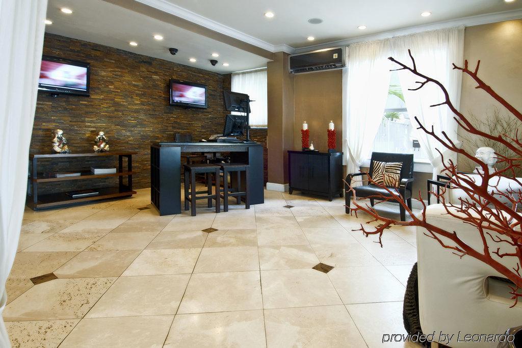 Odyssey Of South Beach Apart 3*