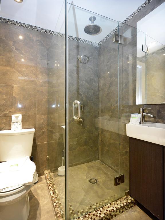 3rd And Ocean Apartment *