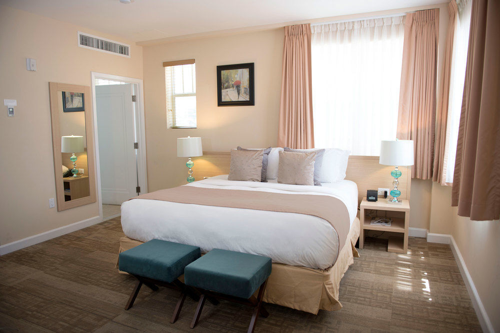 Italia South Hotel 4*