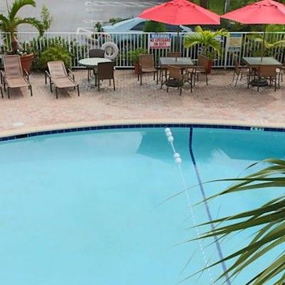 Hotel Collins Miami Beach
