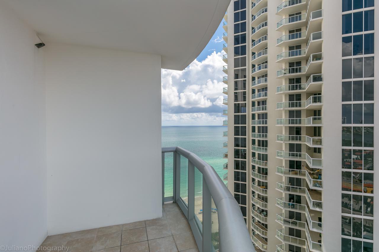 Ocean View Sunny Isles 2 Bedroom At Marenas 19th Apartment *