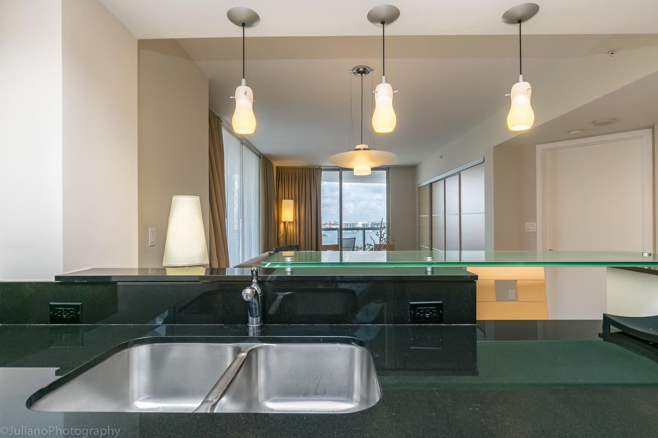 Ocean View Sunny Isles 2 Bedroom At Marenas 19th Miami Beach