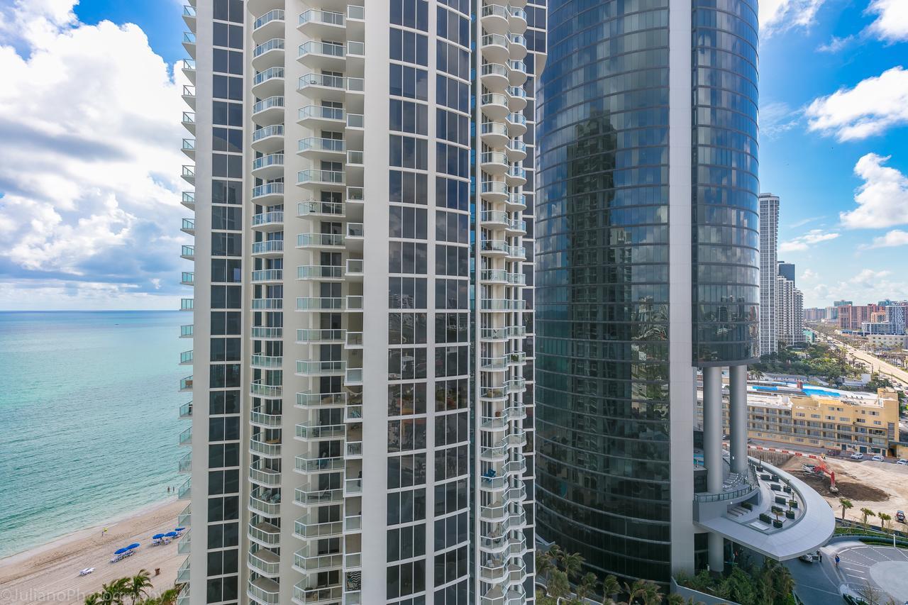 Ocean View Sunny Isles 2 Bedroom At Marenas 19th *