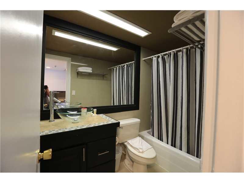Castle Beach Apartment Miami Beach